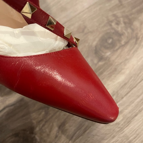 Pre loved Valentino red rock stud heels - Picture 6 of 10